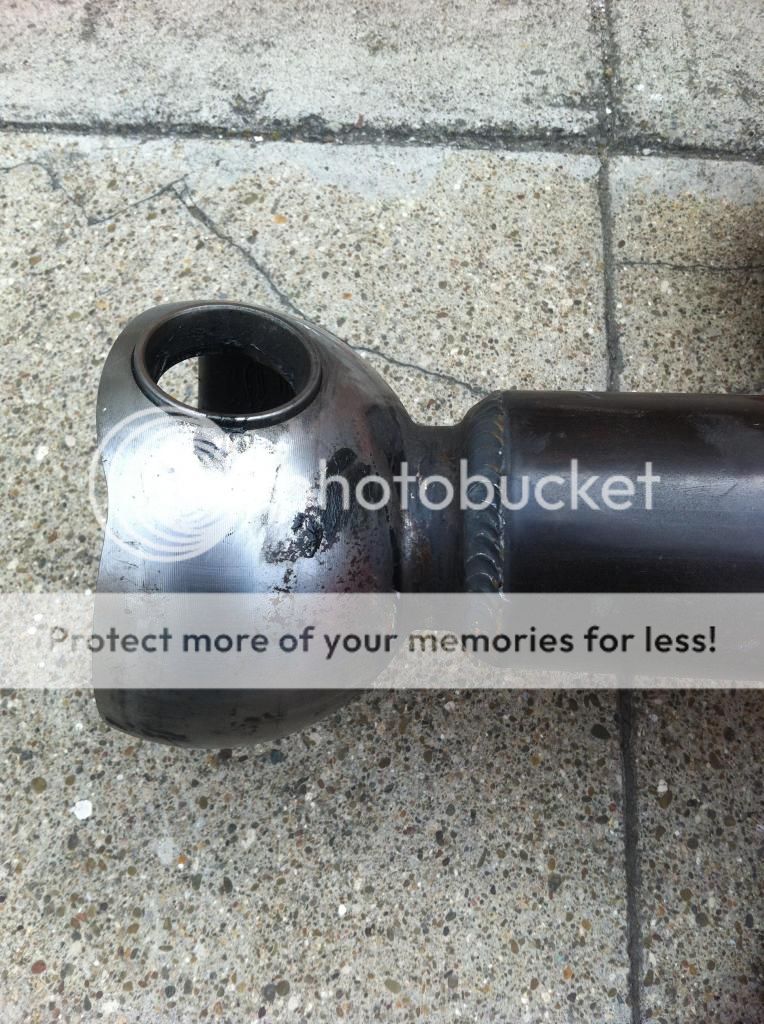 SOLDNew Ruff Stuff 8" Toyota axle housing w/ FJ80 knuckle balls and